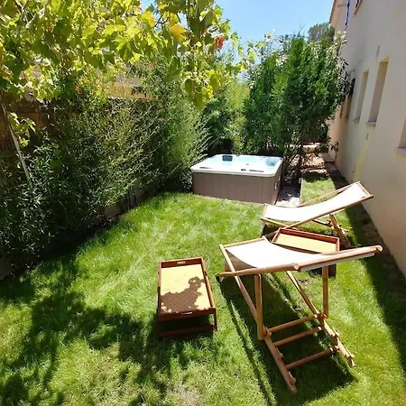 Holiday home El Rincon, Peace At The Sea, With Jacuzzi